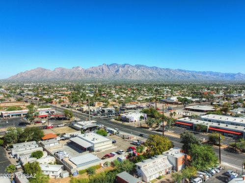 3117 Stone Ave, Tucson AZ  85705-3807 exterior