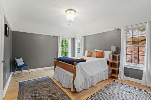 2723 Edgewood Ave, Milwaukee WI  53211-2913 exterior