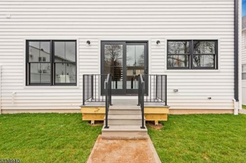 126 Besler Ave, Cranford NJ  07016-2628 exterior