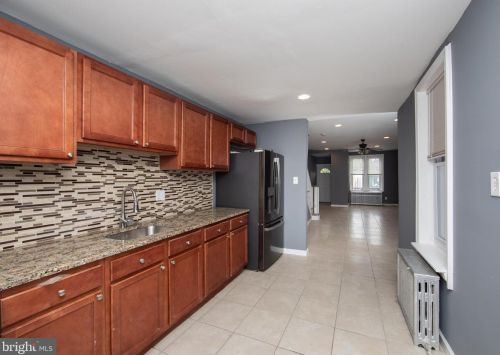 414 Spruce St, Camden NJ 08106-1620 exterior