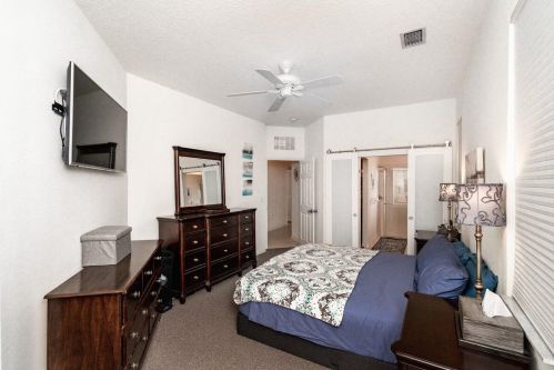 236 Coconut Key Way, Fort Pierce FL 34986-1911 exterior