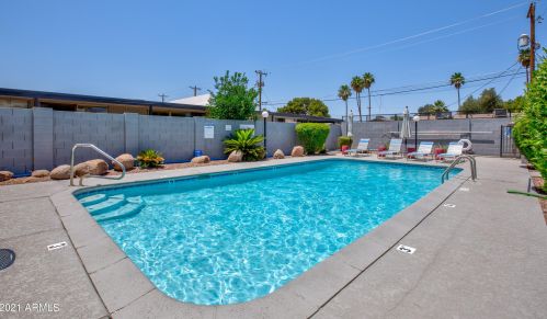 4646 11th Ave, Phoenix AZ  85013-7605 exterior