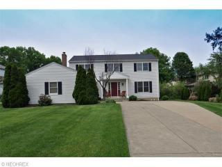 24850 Framingham Dr, Cleveland, OH 44145-4908