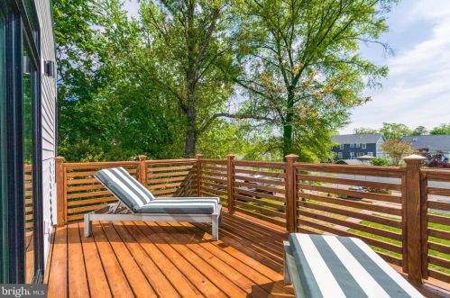 2216 30th St, Washington DC  20020-3369 exterior