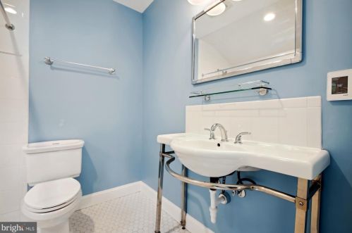 312 Alexandria Ave, Alexandria VA 22301-3036 exterior