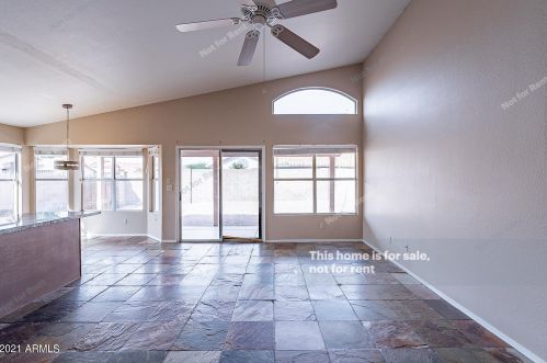 15026 46 Pl, Phoenix AZ 85042-5308 exterior