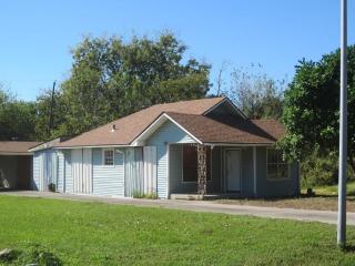 266 Calloway St, Houston TX  77029-4504 exterior