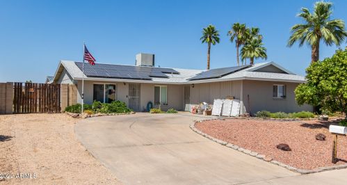 3732 Crocus Dr, Phoenix AZ 85053-5316 exterior