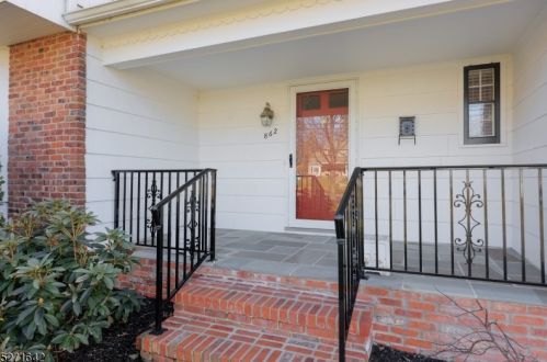 862 Summit Ave, Westfield, NJ 07090-2606