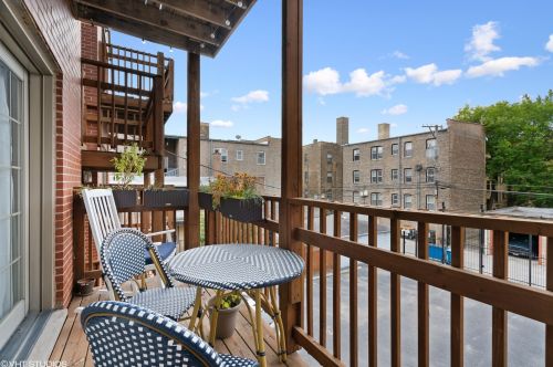 4890 Ashland Ave, Chicago IL  60609-4233 exterior