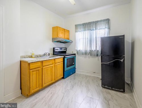 5435 American St, Philadelphia PA 19140-5726 exterior