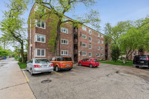 1920 Norwood St, Chicago IL 60660-2261 exterior