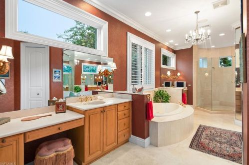 1323 Spyglass Ln, Naples FL 34102-7734 exterior