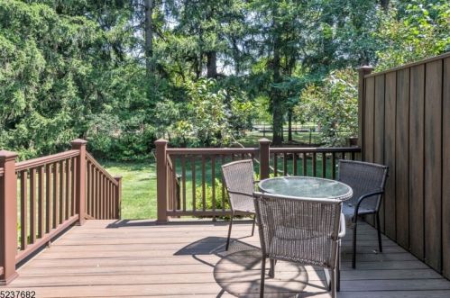 86 Constitution Way, Morristown NJ 07960-5754 exterior