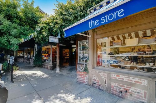 93 Elm Ave, Mill Valley CA 94941-2105 exterior