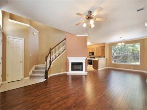 4112 Canyon Glen Cir, Austin TX  78732-2186 exterior