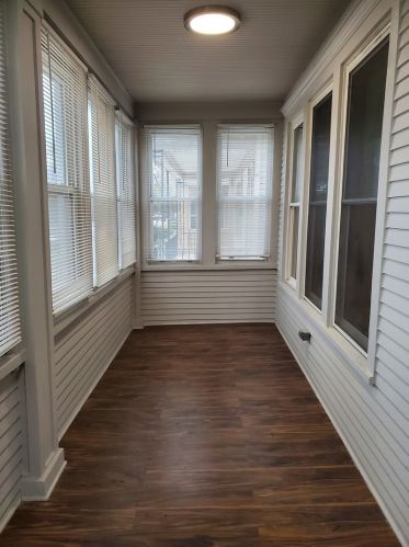 7726 Evans Ave, Chicago, IL 60619-2909