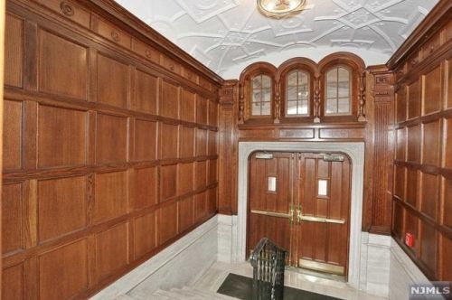 4202 Rio Vis Dr, Mahwah NJ 07430-4510 exterior