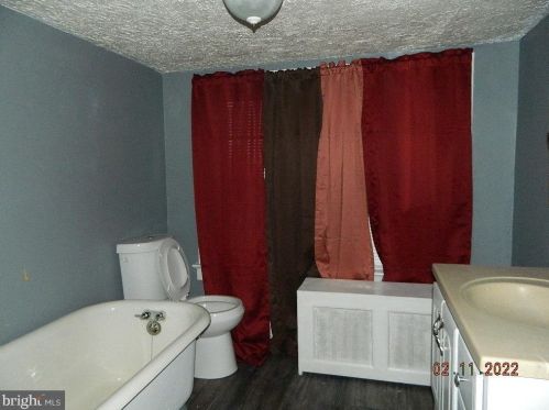 34 Dean Ave, Trenton NJ 08618-5201 exterior