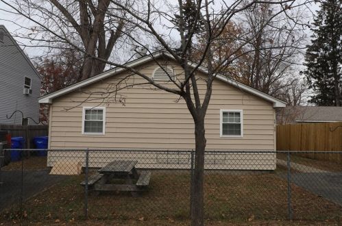 48 Blodgett St, Springfield MA  01108-2811 exterior