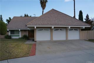 2381 Silk Tree Dr, Tustin, CA 92780-7139