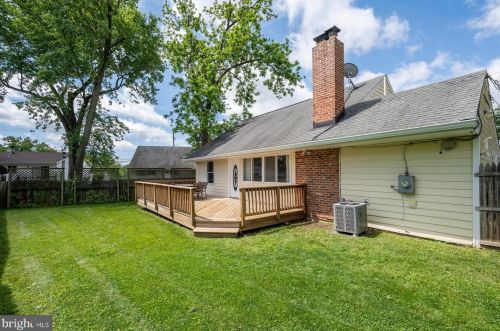 203 Nimitz Ave, Rockville MD exterior