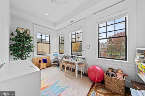 2626 Garfield St, Washington DC 20008-4103 exterior