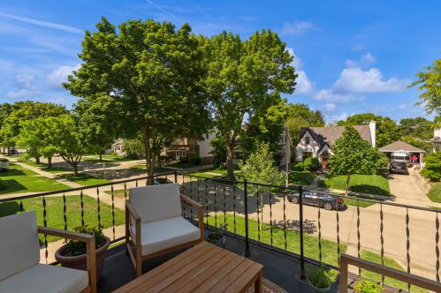 556 61, Milwaukee WI 53213-4166 exterior