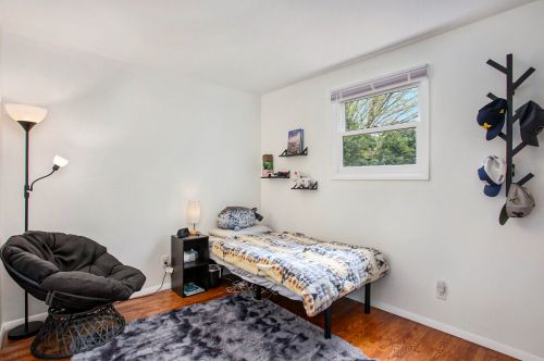 1630 Aberdeen St, Grand Rapids MI 49505-3910 exterior