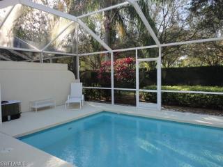 4604 Pasadena Ct, Naples, FL 34109-1371