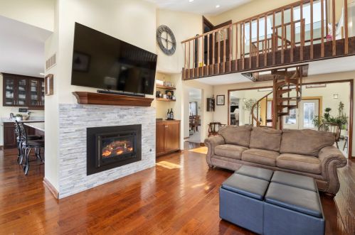 3045 Rosemont Dr, Joliet IL 60431-4960 exterior