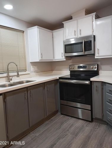 6266 Pinehurst Dr, Chandler AZ  85249-4039 exterior