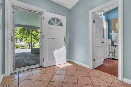 234 Old York Rd, Bridgewater NJ 08807-2686 exterior