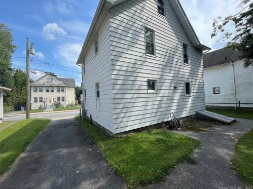 100 Clarence St, Torrington CT 06790-6708 exterior