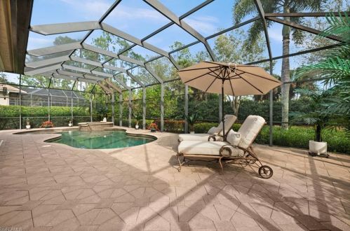 5802 Hammock Is Dr, Naples FL 34119-4696 exterior