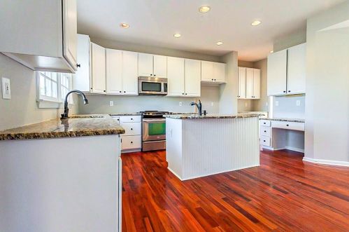 10950 Glenhurst Pass, Duluth GA 30097-5782 exterior