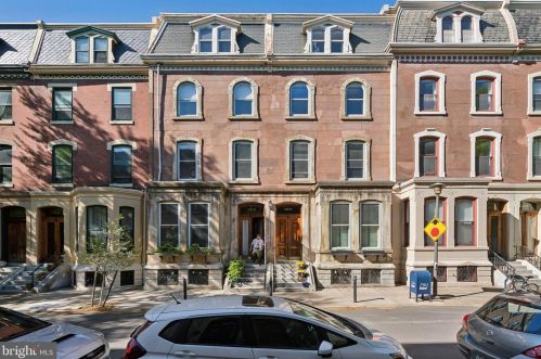 221719 Delancey Pl, Philadelphia PA  19103-0064 exterior