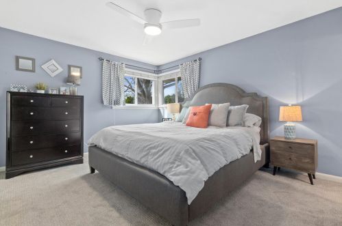 1015 121, Milwaukee WI 53226-3309 exterior