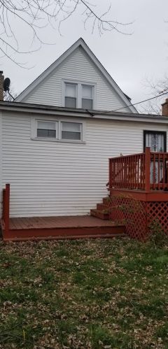 2003 18 Ave, Broadview IL 60155-3927 exterior