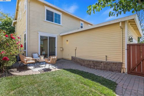 2911 The Alameda, Concord CA 94519-2738 exterior