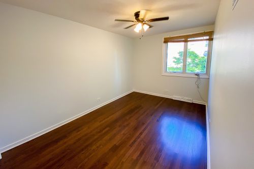 5225 Kimbark Ave, Chicago IL  60615-4009 exterior