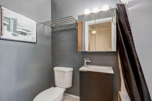 210 64, Milwaukee WI 53213-4013 exterior