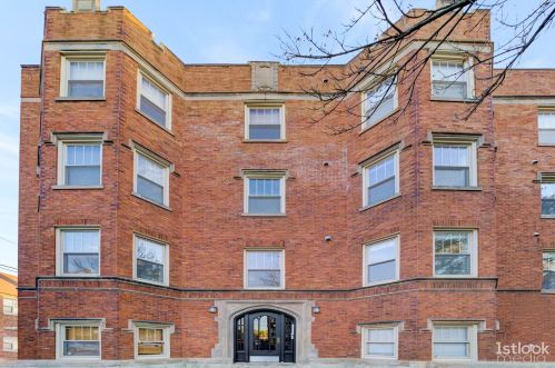 3515 Ainslie St, Chicago, IL 60625-5674