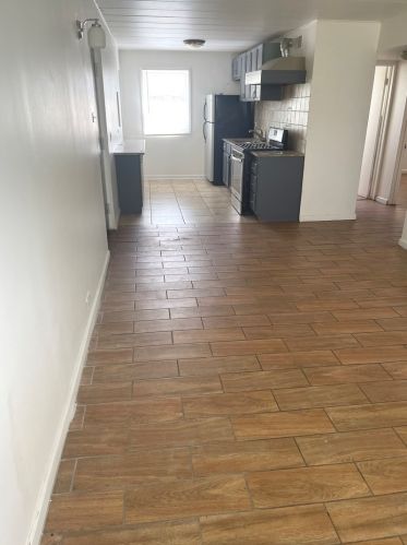 8635 Ingleside Ave, Chicago, IL 60619-6311