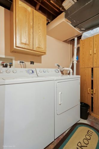 2520 13 Ave, Broadview IL 60153-1407 exterior