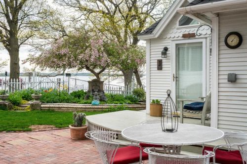 746 Gorham St, Madison WI 53703-1521 exterior