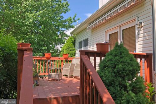 1859 Augusta Dr, Jamison PA 18929-1083 exterior