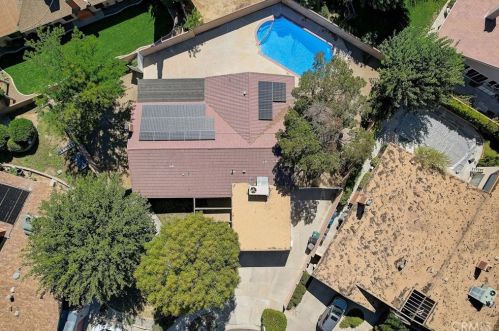 2648 End Ct, Lancaster CA  93536-5870 exterior