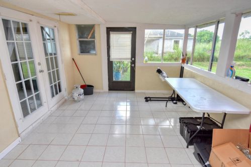 1450 Portillo Rd, Fort Pierce FL 34952-4984 exterior