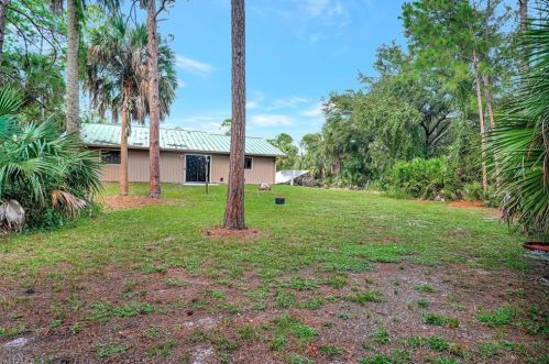 130 20 St, Naples FL 34117-9410 exterior